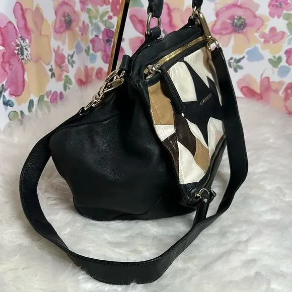 💯Authentic Givenchy PANDORA LEATHER HANDBAG Multi Color MM Size🍀 - Picture 3 of 17